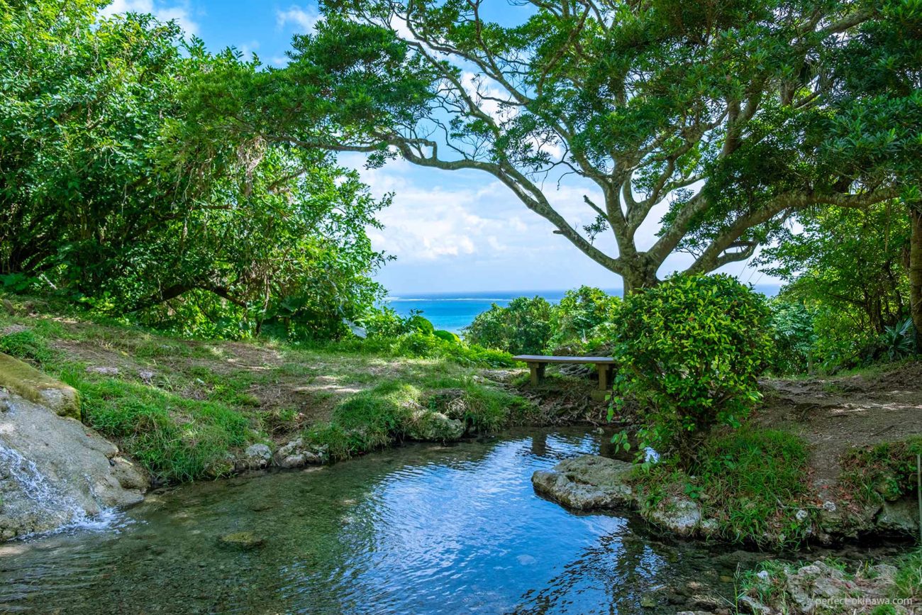 垣花樋川 かきのはなひーじゃー 全国名水百選 Perfect Okinawa