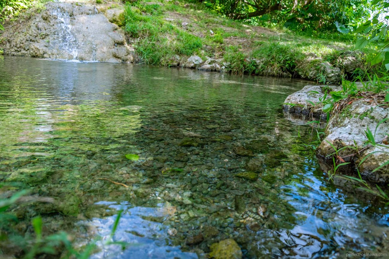 垣花樋川 かきのはなひーじゃー 全国名水百選 Perfect Okinawa