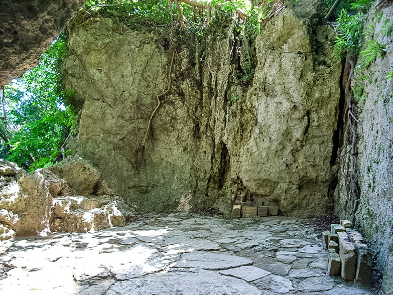 斎場御嶽６つの見所 沖縄最高峰のパワースポット 世界遺産 Perfect Okinawa